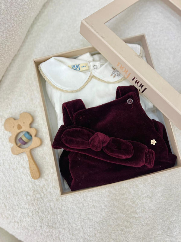 طقم بناتي Classy