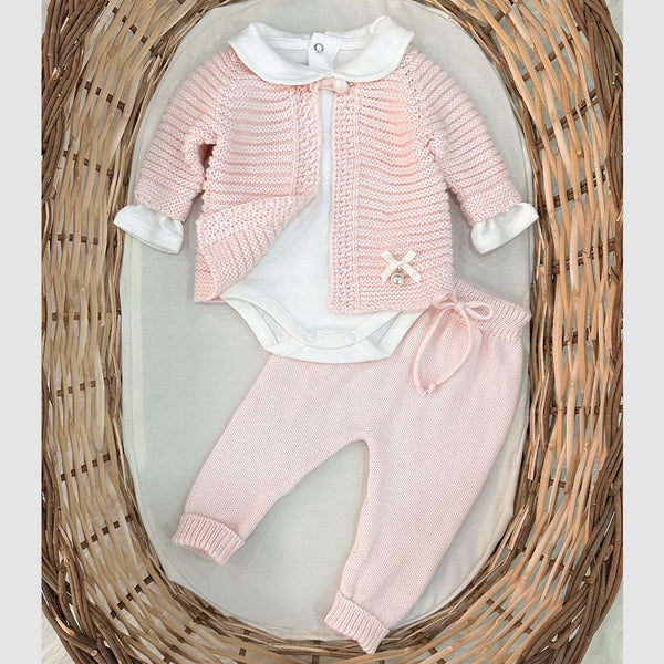 طقم بناتي صوف