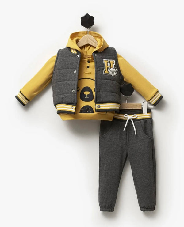 طقم ولادي سبورت