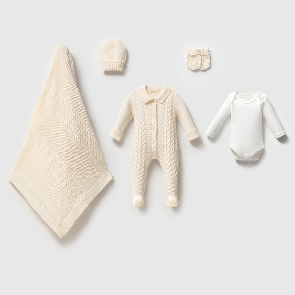 طقم مستشفى مع قبة وأزرار أمامية